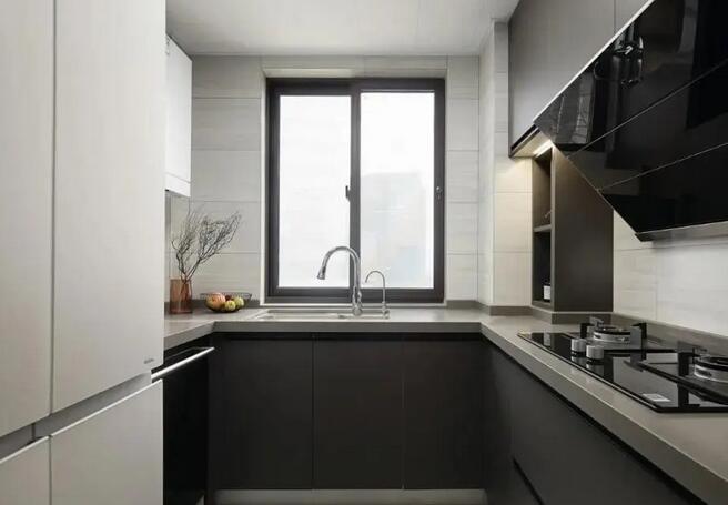 廚房裝修技巧，讓空間更加寬敞