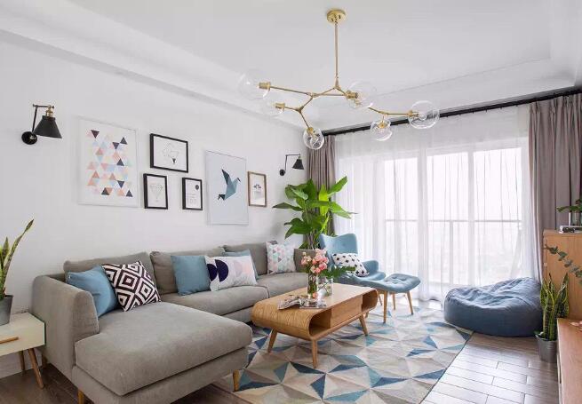 裝修中關(guān)于定制柜的一些技巧和注意事項