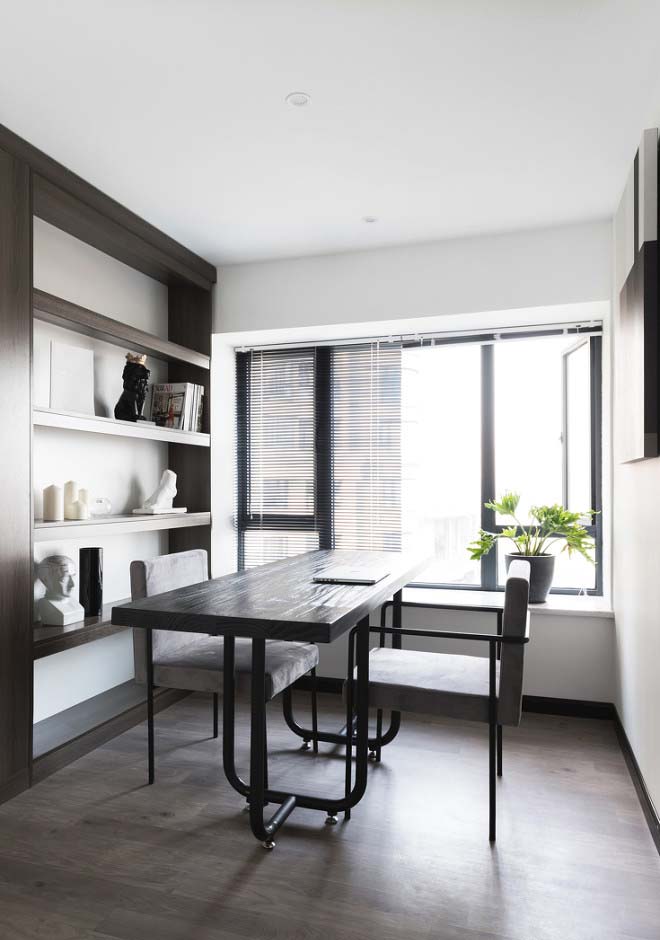 120平現(xiàn)代風(fēng)家裝案例，黑與白的詩(shī)情畫(huà)意