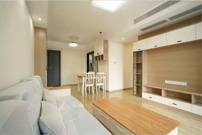 勤城達正大城簡約風(fēng)裝修，原木色系好清爽