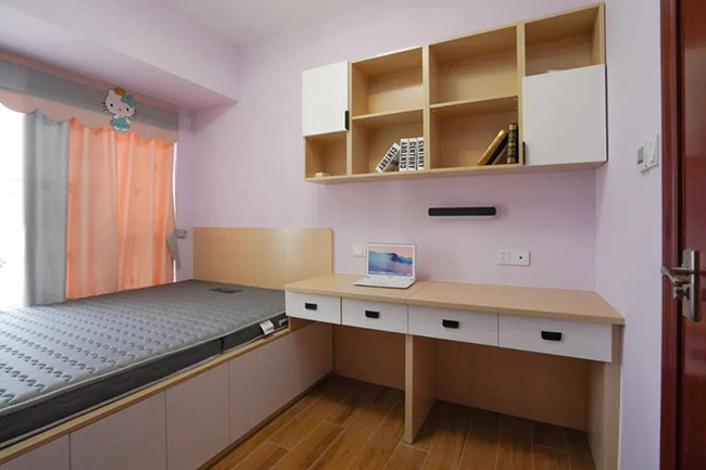 三室兩廳現(xiàn)代簡(jiǎn)約風(fēng)，功能性極強(qiáng)，清淡雅致的溫馨之家